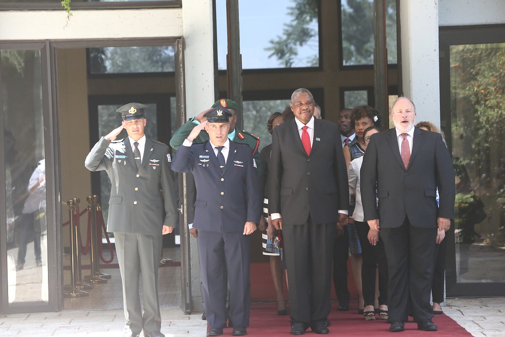 Ceremony of Arrival of H.E. Mr. Job Daudi Masima at Ben-Gurion Airport